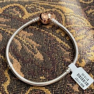 Pandora Silver Bracelet with rose color Heart Charm